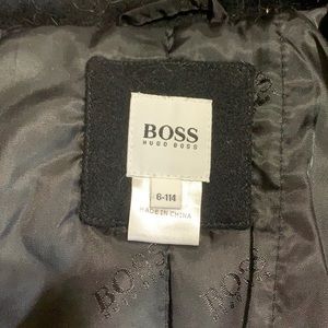 Boy Hugo Boss wool black coat, size 6, lighly used